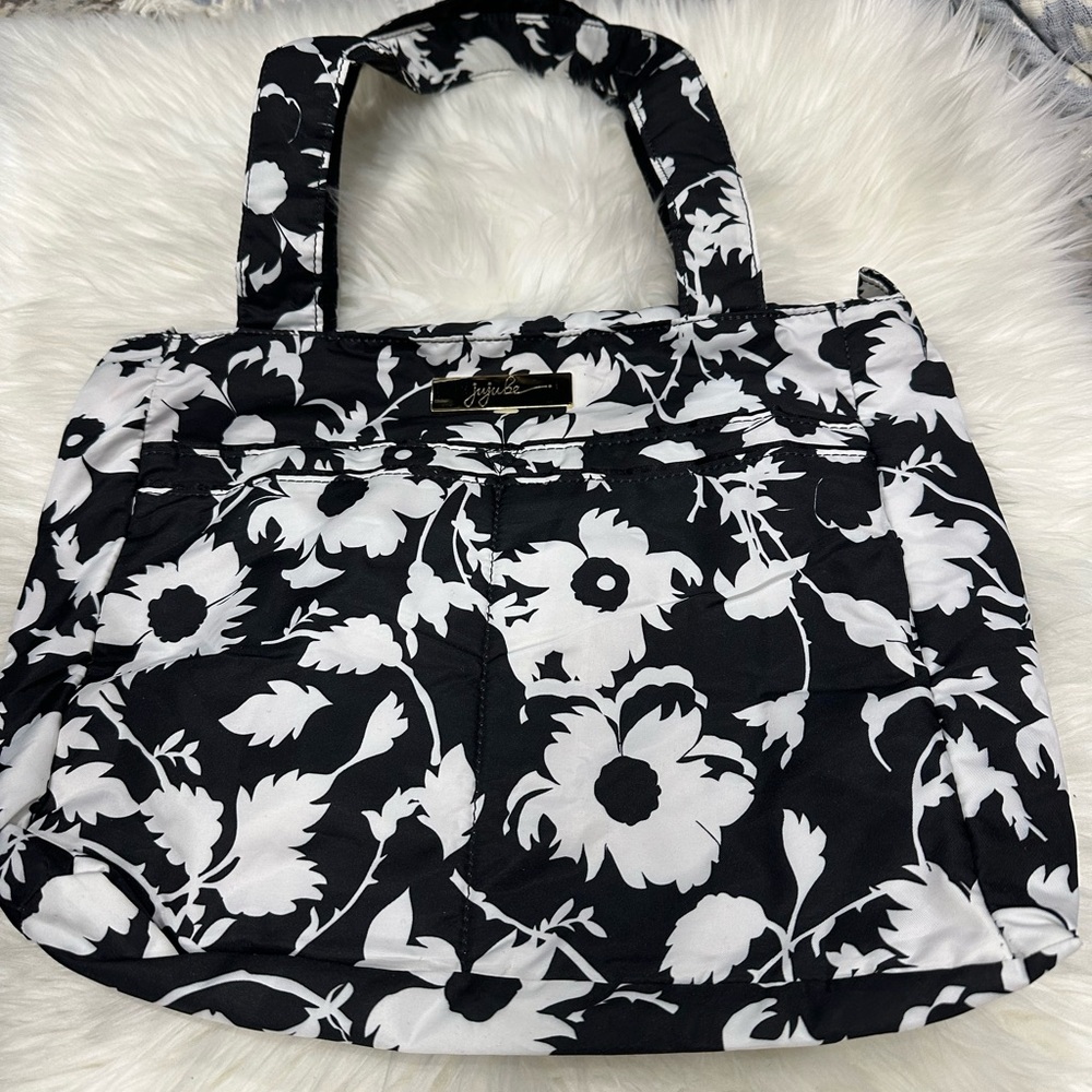 Ju-Ju-Be Black and White Floral Tote